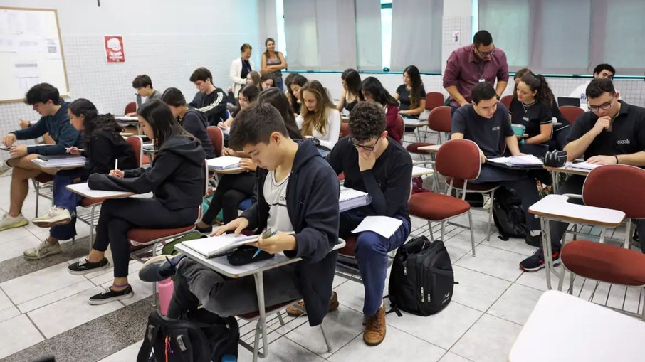 O Enem 2025 vai conceder certificado de conclusão de Ensino Médio O Enem 2025 vai conceder certificado de conclusão de Ensino Médio