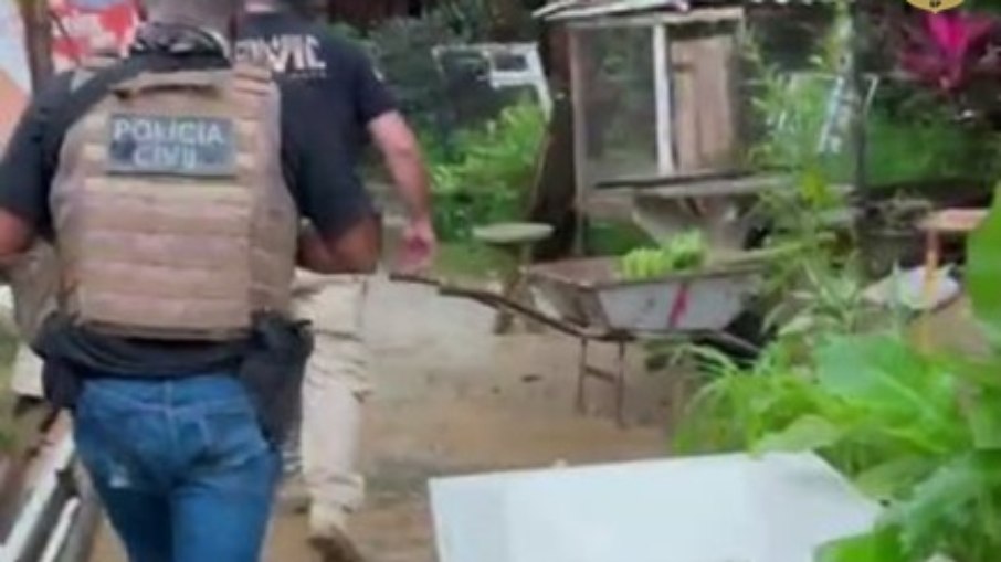 Líder de comunidade criminosa virtual é apreendido no Recife Líder de comunidade criminosa virtual é apreendido no Recife