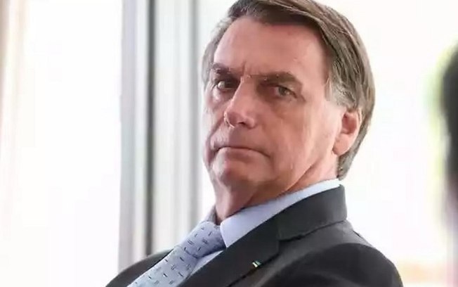Bolsonaro retorna a Brasília após sentir mal-estar em Goiânia Bolsonaro retorna a Brasília após sentir mal-estar em Goiânia