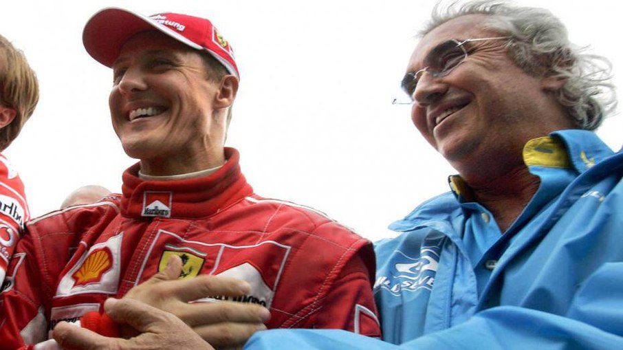 Schumacher e Briatore trabalharam juntos na Fórmula 1 Schumacher e Briatore trabalharam juntos na Fórmula 1