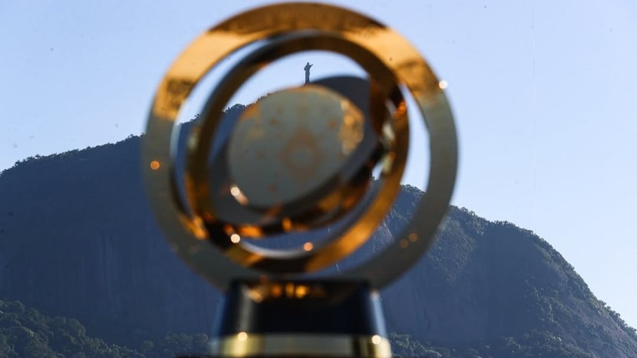 Troféu do Mundial de Clubes da FIFA Troféu do Mundial de Clubes da FIFA