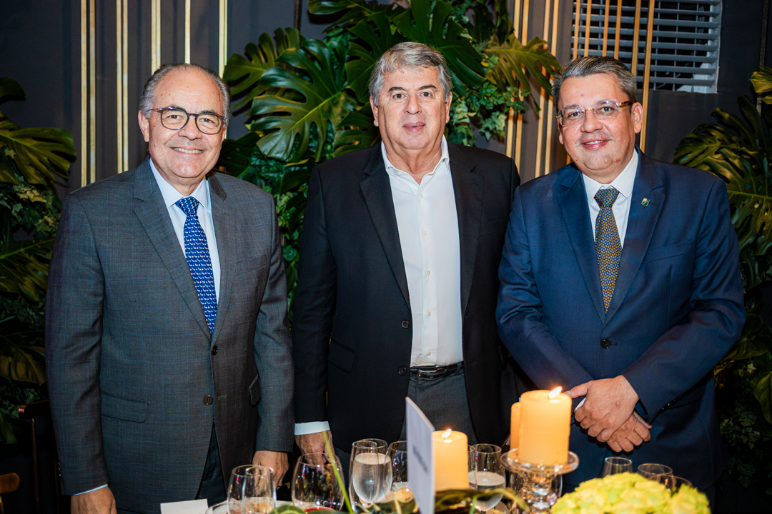 Edison Garcia, Luiz André Reis e Edward Johnson de Abrantes