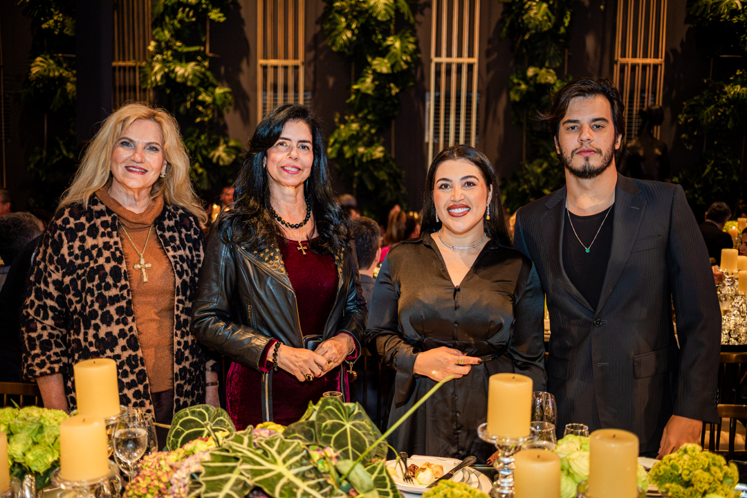 Isadora Campos, Sônia Gontijo e Aline Souza Vezaf