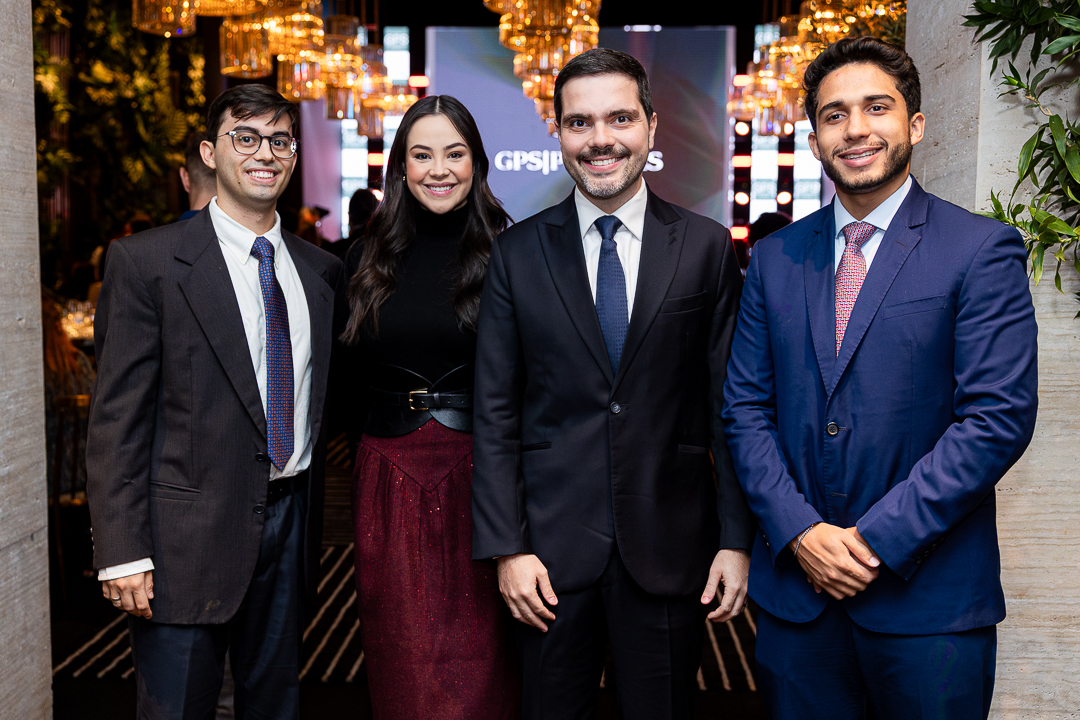 João Marco Daros, Beatriz Gomes, Victor Britto e Jonas Brito