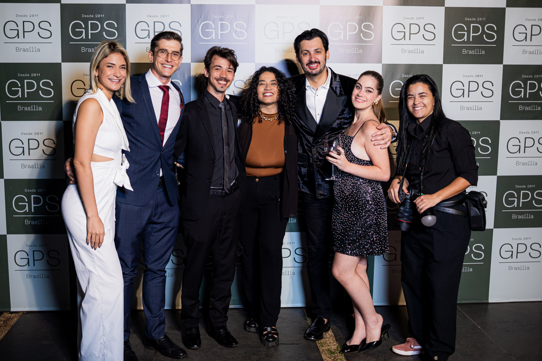 Juliê Dutra, André Rochadel, Henrique Neri, Rayra Paiva, Fernando Cavalcanti, Anna Daros e Vanessa Castro