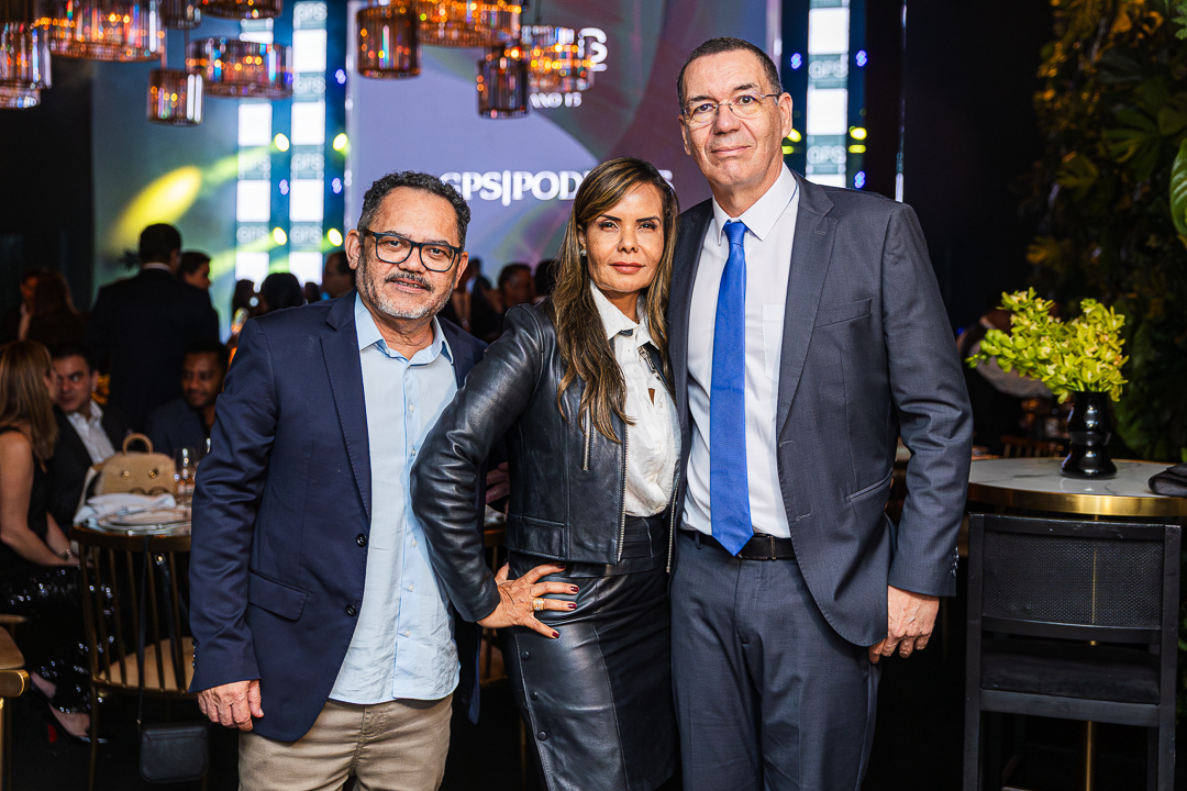 Junio Hosano, Claudia e Cleiton Fernandes