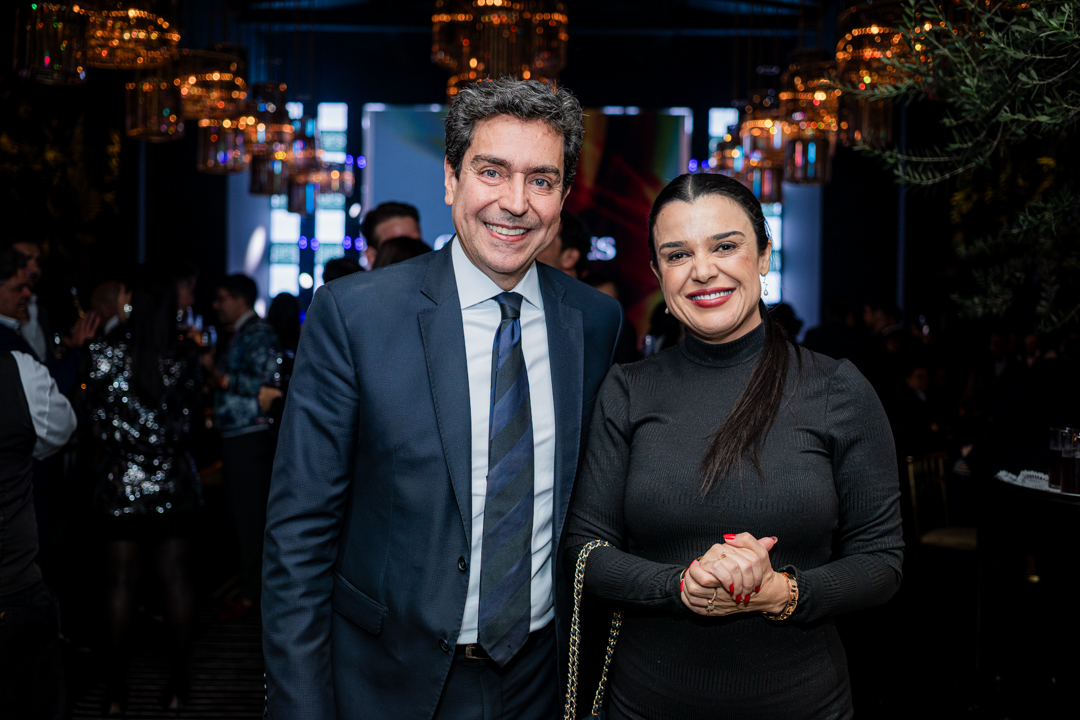 Mauro Oliveira e Giselle Ferreira