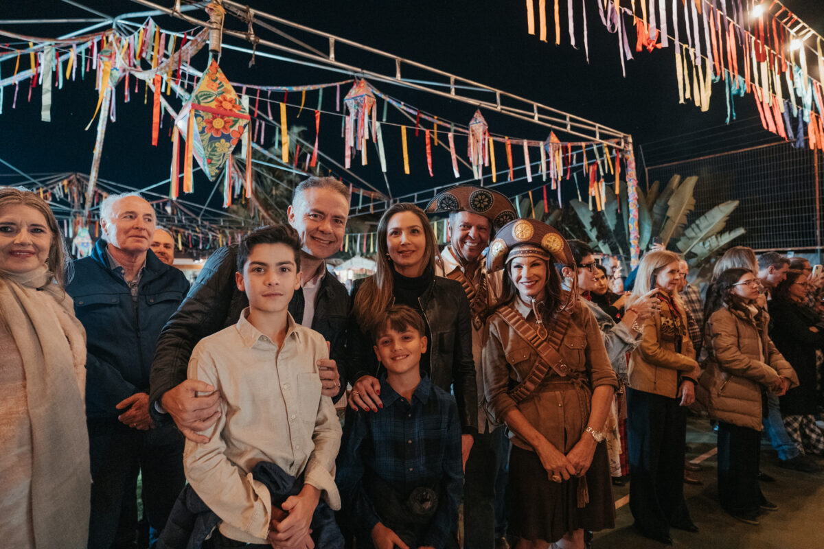 Se avexe não que este ano teve São João! Jorge e Mônica Moura promovem sua tradicional festa junina
