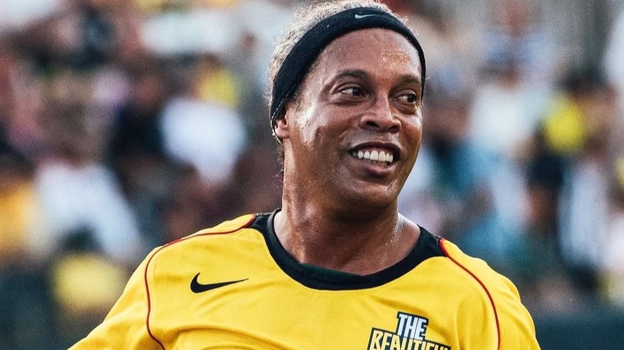 Ronaldinho Gaúcho viralizou nas redes sociais com o lance Ronaldinho Gaúcho viralizou nas redes sociais com o lance