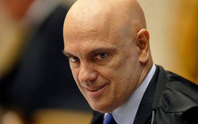 “Excelência, eu só queria jantar”, apela advogado a Moraes, que responde “Excelência, eu só queria jantar”, apela advogado a Moraes, que responde