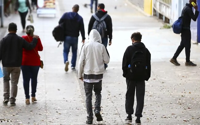 Queda de temperatura no DF pode chegar aos 5°C nesta terça-feira (24) Queda de temperatura no DF pode chegar aos 5°C nesta terça-feira (24)