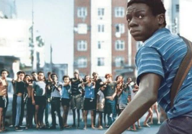 Cidade de Deus é eleito o 15º melhor filme do século, segundo New York Times; único brasileiro da lista Além de ser o único brasileiro da lista, o filme Cidade de Deus aparece entre os 20 primeiros colocados. - Foto: divulgação