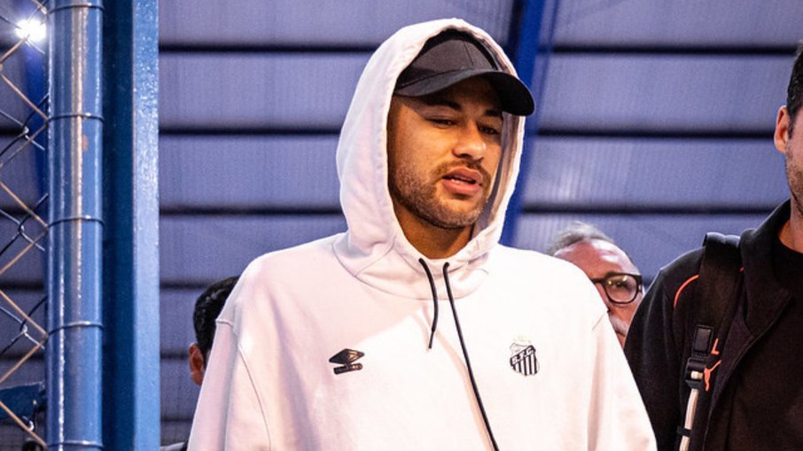 Vínculo entre Santos e Neymar se encerra em 30 de junho Vínculo entre Santos e Neymar se encerra em 30 de junho