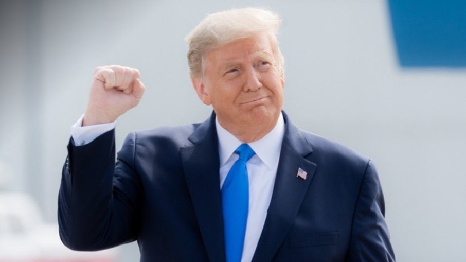 Trump aumentou impostos para diversos setores nos EUA Trump aumentou impostos para diversos setores nos EUA