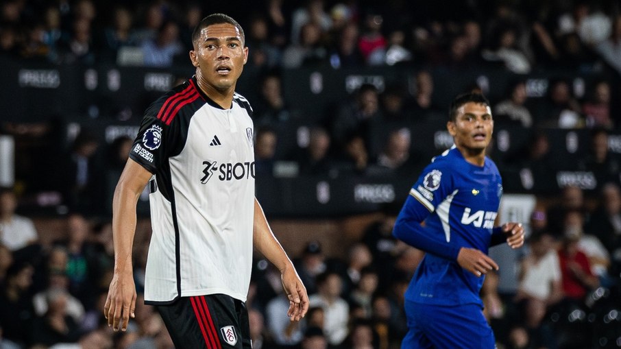 Carlos Vinicius chega ao futebol brasileiro após passagem pela Europa Carlos Vinicius chega ao futebol brasileiro após passagem pela Europa