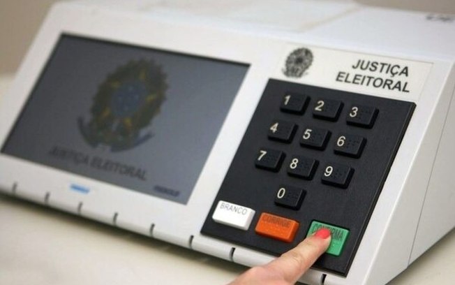 TSE realiza teste público das urnas eletrônicas nesta quarta (2) e anuncia grupo de combate à desinformação TSE realiza teste público das urnas eletrônicas nesta quarta (2) e anuncia grupo de combate à desinformação