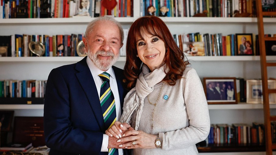 O encontro entre Lula e Cristina durou cerca de 50 minutos