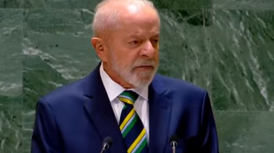 Auxiliares de Lula não acreditam no recuo dos EUA Auxiliares de Lula não acreditam no recuo dos EUA