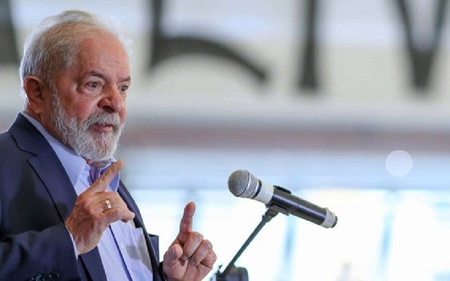 “Brasil não aceitará ser tutelado por ninguém”, diz Lula a Trump “Brasil não aceitará ser tutelado por ninguém”, diz Lula a Trump