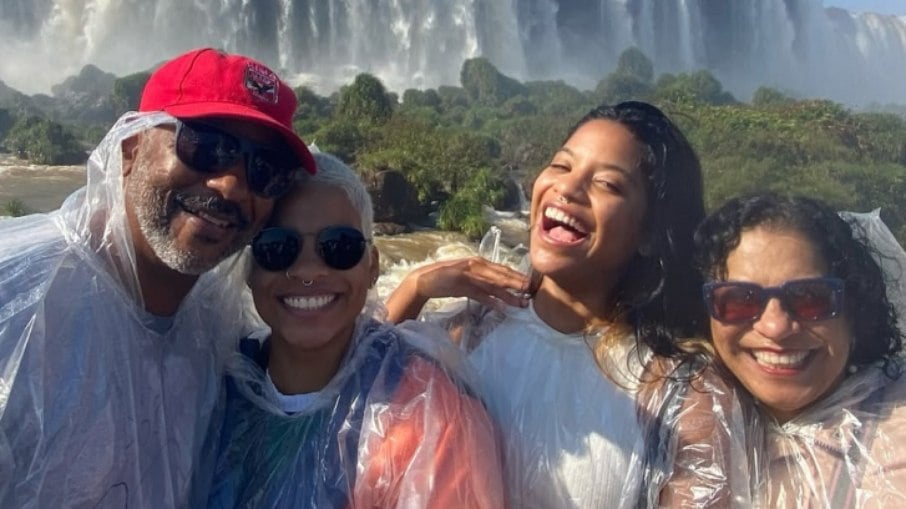 Juliana Marins com a familia Juliana Marins com a familia