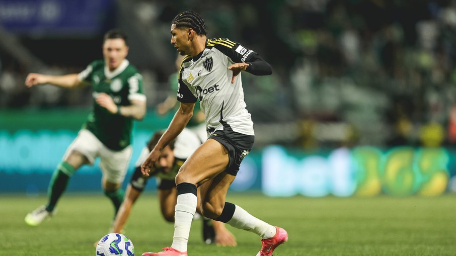 Rony vai à Justiça para rescindir com o Atlético-MG; entenda Rony vai à Justiça para rescindir com o Atlético-MG; entenda