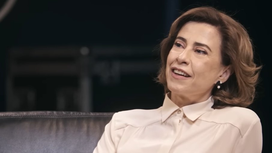 A apresentadora recebeu o influenciador digital programa A apresentadora recebeu o influenciador digital programa