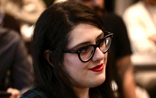Roberta Duarte, astrofísica do ITA, liderou a 1ª simulação de buraco negro com IA no Brasil. Roberta Duarte, astrofísica do ITA, liderou a 1ª simulação de buraco negro com IA no Brasil.