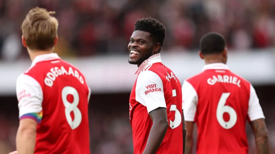 Thomas Partey, ex-Arsenal, é indiciado por estupro e assédio no Reino Unido Thomas Partey, ex-Arsenal, é indiciado por estupro e assédio no Reino Unido