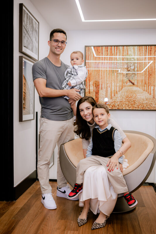 Ana Carolina, Lucas Santos e os filhos Bernardo e Maria Carolina