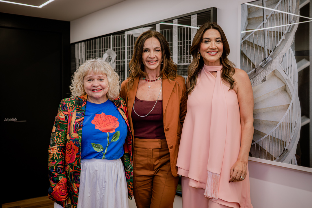 Chica Magalhães, Paula Santana e Karine Lima