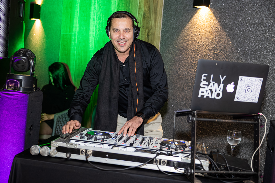 DJ Ely Sampaio