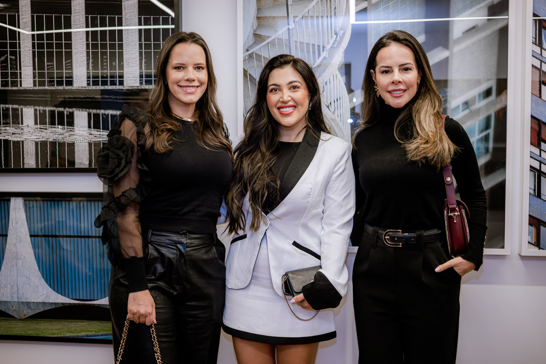 Fernanda Patrício, Aline Souza e Mari Hilário