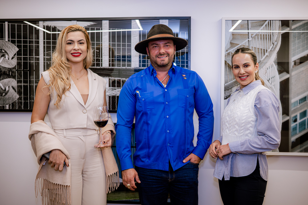 Lindi Barcelos, João Paulo Todde e Kássia Barros