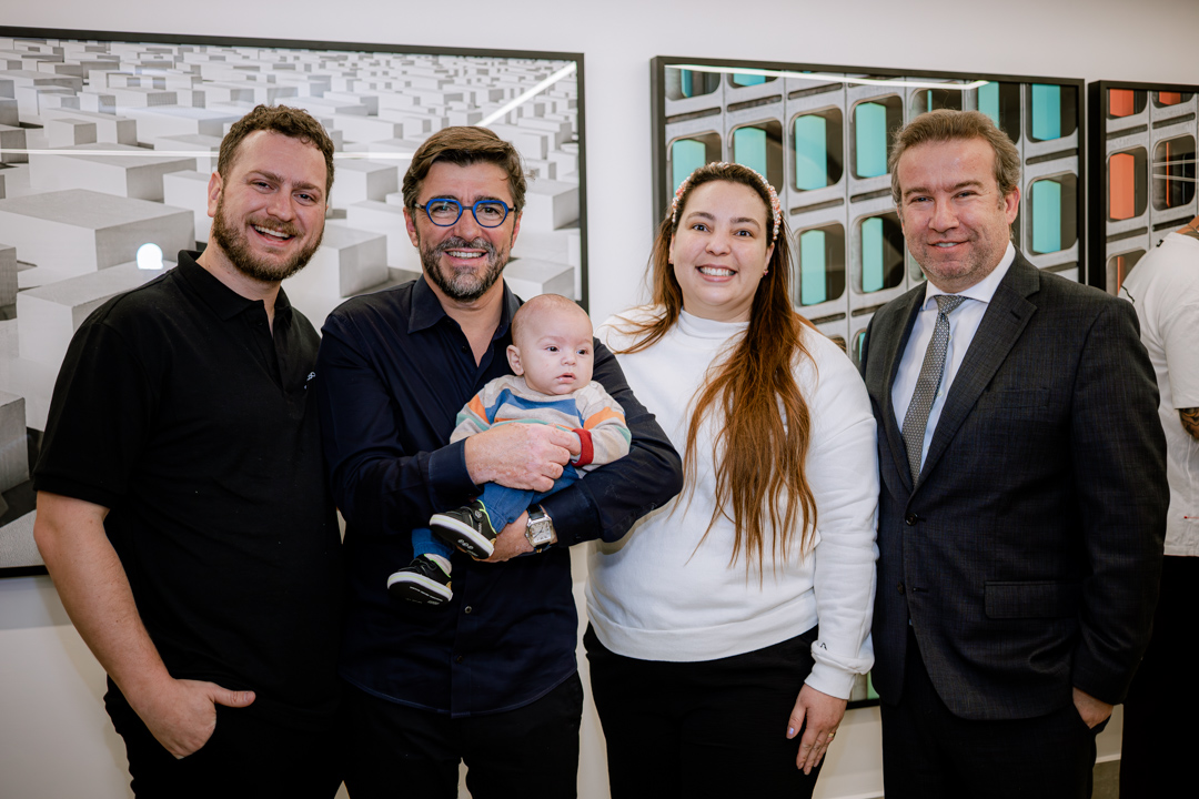 Victor Jäger, Celso Jr, Tito Jäger, Hadassa Jäger e Sérgio Leverdi