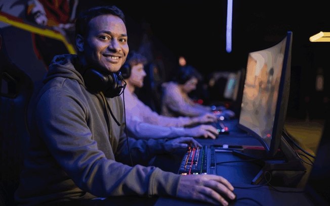 Favela Gaming distribuirá 5 mil bolsas para jovens periféricos com apoio da Petrobras Favela Gaming distribuirá 5 mil bolsas para jovens periféricos com apoio da Petrobras