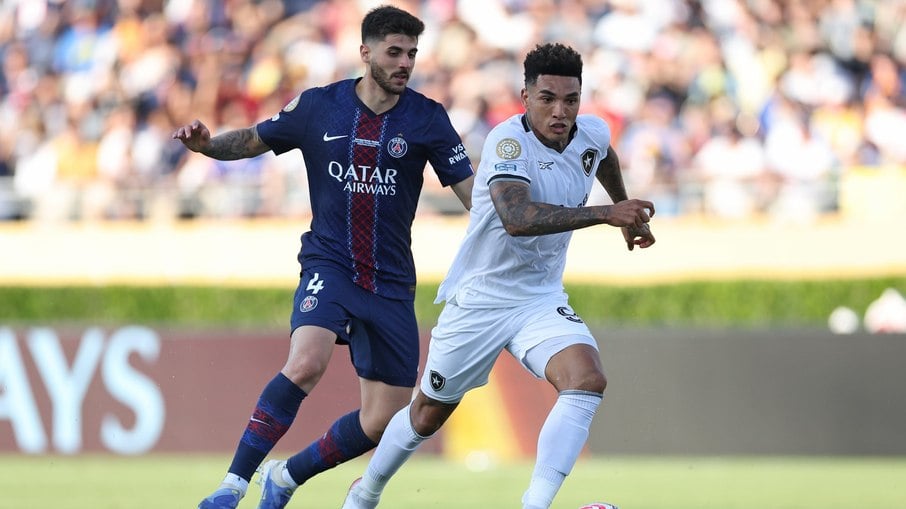 Como parar o PSG? Botafogo não é referencia para o Chelsea Como parar o PSG? Botafogo não é referencia para o Chelsea