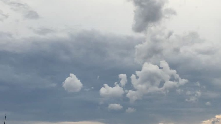 Frio dá trégua e semana começa com tempo seco Frio dá trégua e semana começa com tempo seco