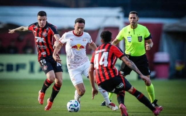 Vitória venceu o Bragantino no Barradão Vitória venceu o Bragantino no Barradão