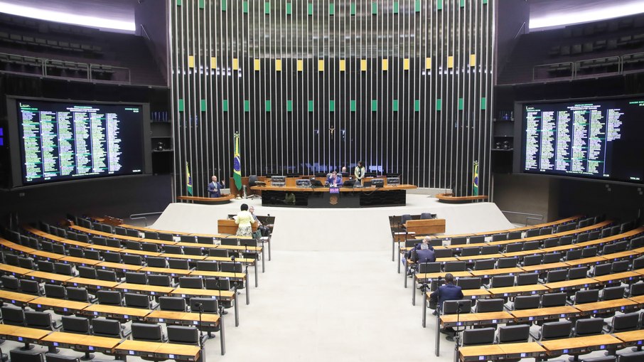 Essa é a segunda semana conssecutiva de corredores vazios no Congresso Nacional. Essa é a segunda semana conssecutiva de corredores vazios no Congresso Nacional.