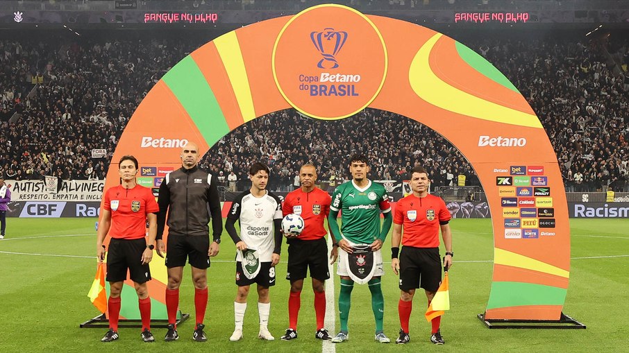 Palmeiras envia protesto contra arbitragem em Dérbi à CBF