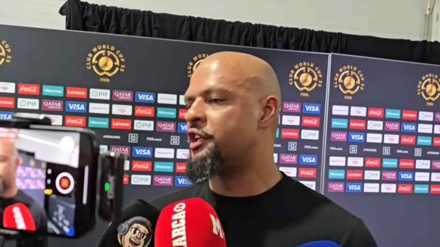 Felipe Melo detona fala de técnico do Chelsea