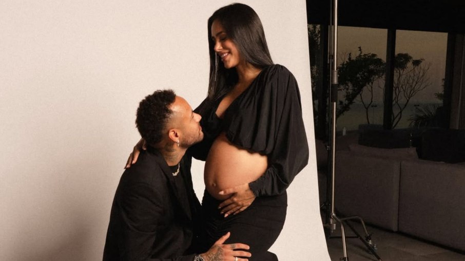 Nasce Mel, filha de Neymar com Bruna Biancardi Nasce Mel, filha de Neymar com Bruna Biancardi