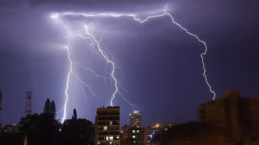 Frente fria trará chuvas mais intensas Frente fria trará chuvas mais intensas