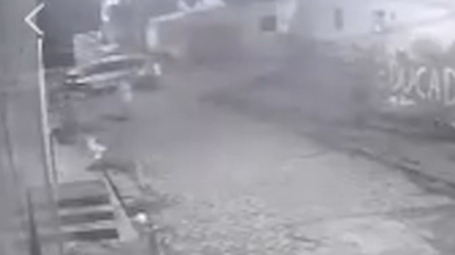 Criança atropelada por policial tem perna amputada em CG.