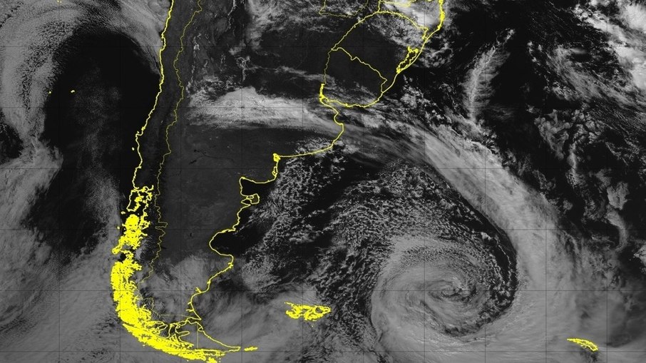 Ciclone extratropical pode provocar queda de temperatura no sul do Brasil.