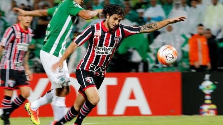 Torcida do São Paulo clama por revanche contra o Atlético Nacional
