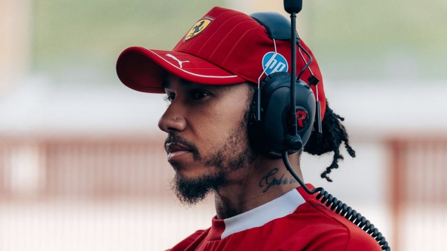 Lewis Hamilton vem sofrendo na Ferrari