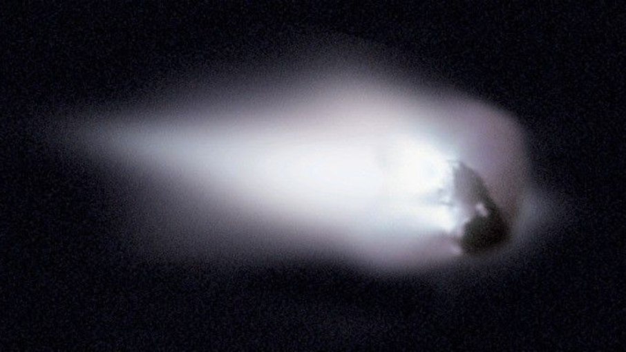 Cometa Halley se aproxima da terra de novo; saiba quando