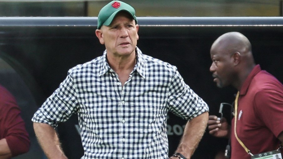 Renato Gaúcho comanda o Fluminense hoje no Maracanã contra o Fortaleza
