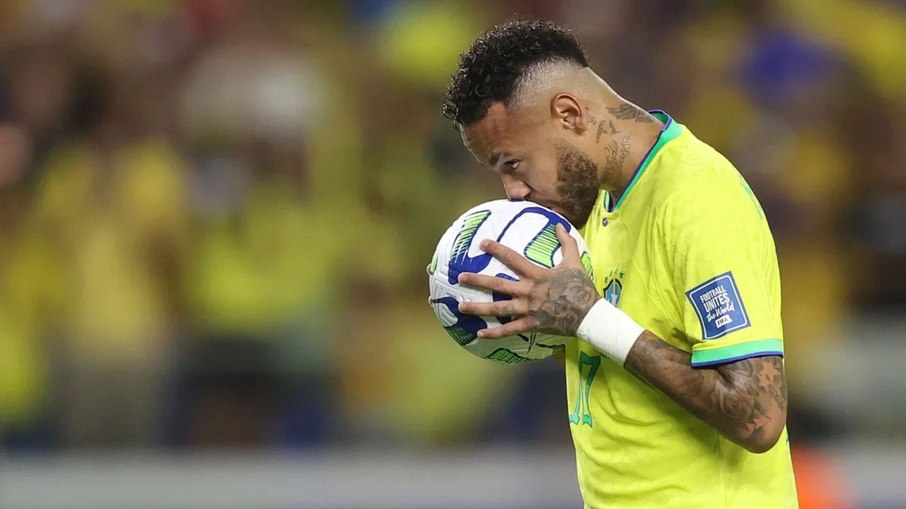 Comentaristas negam Neymar na Seleção Comentaristas negam Neymar na Seleção